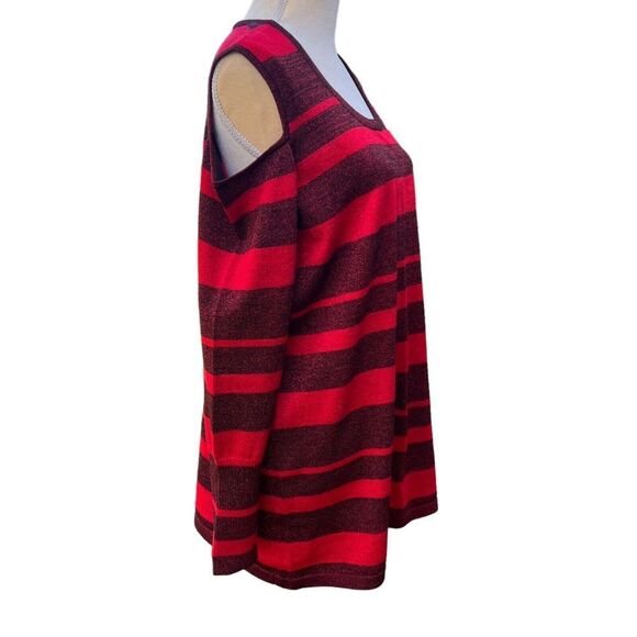 Questions Women's Red & Black Striped Cold Shoulder Sweater 2X metallic thread - Picture 7 of 13